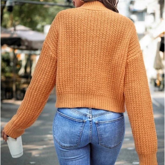 Orange Mock neck sweater - Picture 4 of 5